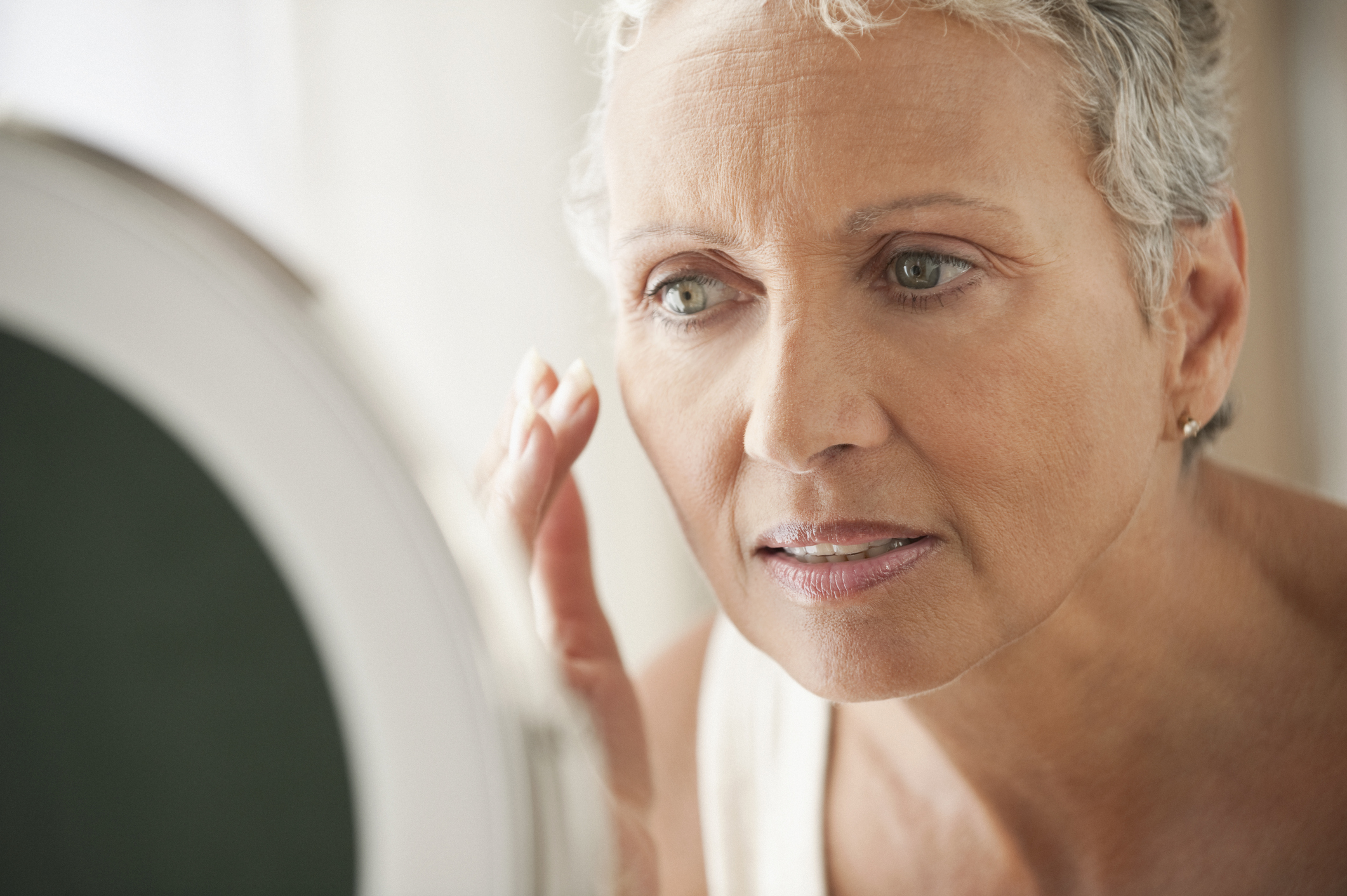 What Are the Most Popular Facial Moisturizers for Aging Skin